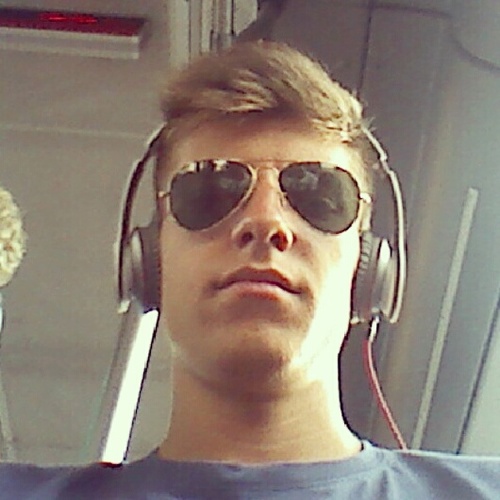 HelbG1's profile picture. Ferrari is red, Red Bull is blue, i support McLaren, and that's what I'll do!!!!