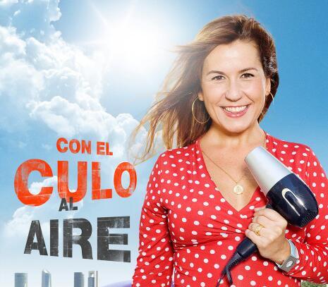 soy Alicia , una joven y moderna peluquera que...bueno, que por unos problemillas he terminado viviendo en un camping con mi hija, mi churrero y sus hijos...