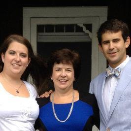 Former IT Sales, Mom, Wife, Cook, Methodist, Daughter, Geek...in no particular order!