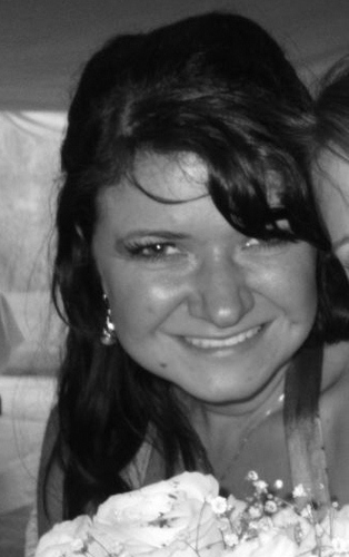 Marcoms professional for @BeyondPlatforms. Lover of history, ballroom dancing & flamenco! All views are my own.