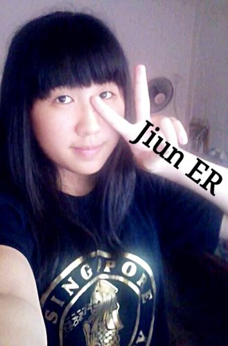 Now as a studentXD Like to watch Korea drama=) Want to be my friend, come to follow me and follow back me, let us be friend=)