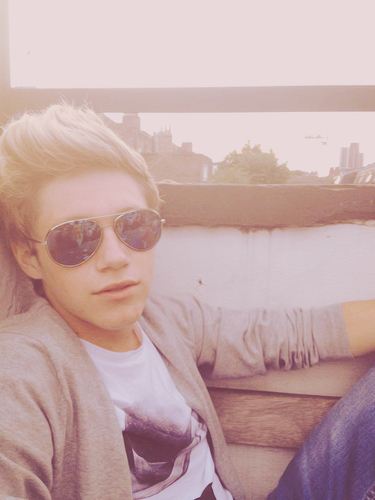 1DVasH's profile picture. You stole my heart!