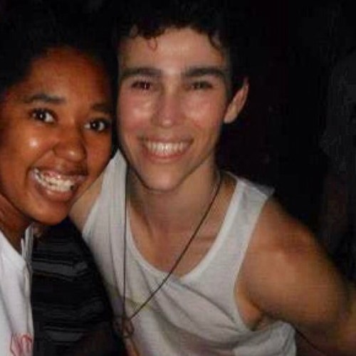 I am a Schneider Monkey from NY.I love Michael Phelps and 1D.  I think that Ryan Lochte is hot  #MaxSchneider #PhelpsPhan #Lochtenators #Directioner