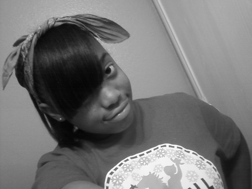 Im Just Mhe :) Follow Mhe I Follow Back :)