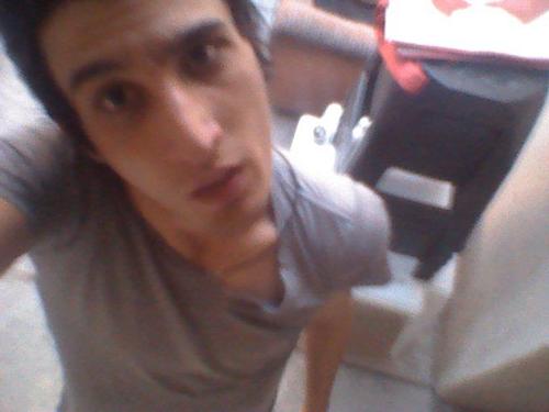 eu sou o Erick , meu nome eh Erick , mas me chamam de Erick :D