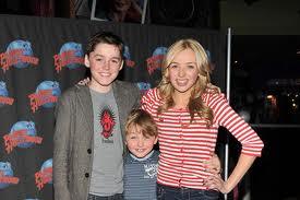 PeytonListRock1's profile picture. I love The List's sooo much!!! Spencer is the swaggiest person alive. Peyton is the prettiest in the world and Phoenix is a legend. Luv em all 3