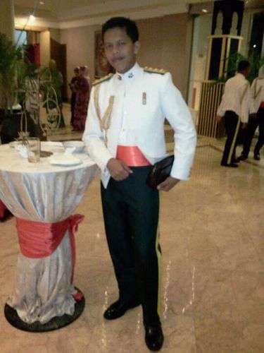 izzat0975's profile picture. 