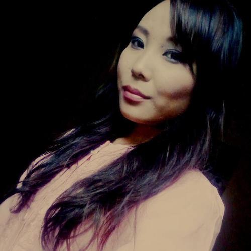 Greatlooking girl! One of the most beautiful in the world! ♥