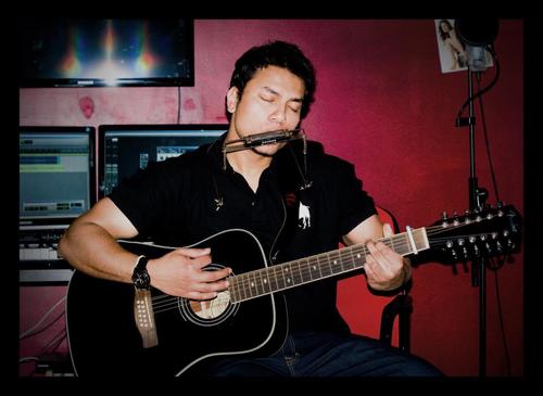 MBA Candidate, Physicist, Multi-instrumentalist, Photographer