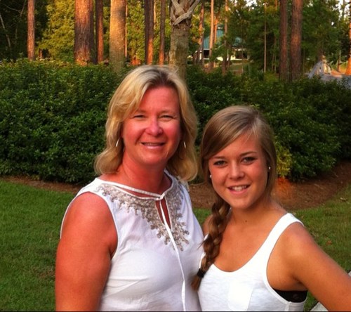 DbyVickie's profile picture. 