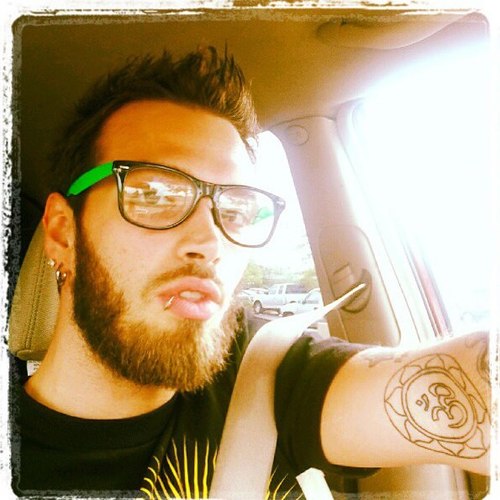 Solo Artist / Elementree Livity Project lead singer / guitar - Producer/Singer/Songwriter