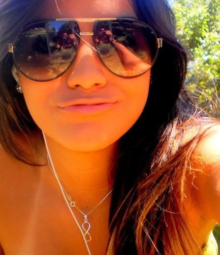 'Vem comigo , vem sem medo , que eu vou te contar o meu segredo (8)' ;$$ '
