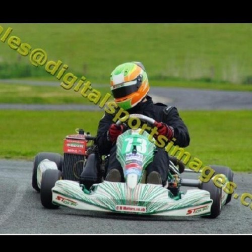 Hi_its_Liammm's profile picture. Morning benders x