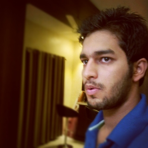 sarthak_hasani's profile picture. 