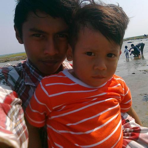 Adlujalil's profile picture. jalankan semua dengan hati yg dingin dan pikir positif jngan pernah putus asa d kasih cobaan .












x_kang_fathul