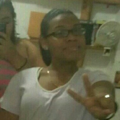 Call me Casie , dont get on my bad sidee , Follow me i Follow Bck