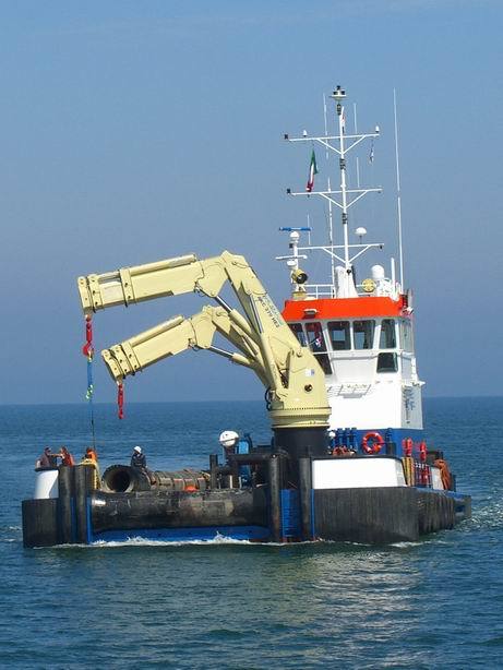 We are a marine crane company  that has a world wide client base. We provide training for all our products. Please visit our web site to learn more.