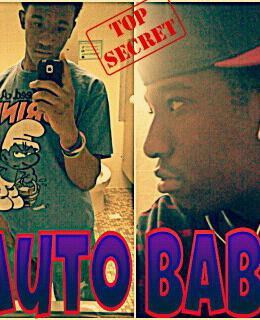 #rrmg #yct uma young nigga ,gettin paid ... god wit me so fuck a hater