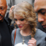 Taylor, my inspiration , my diva , my love , just  my Taylor Swift s2'| Since : 25.02.12 | Dona : @loirinhadogueto  ¹³