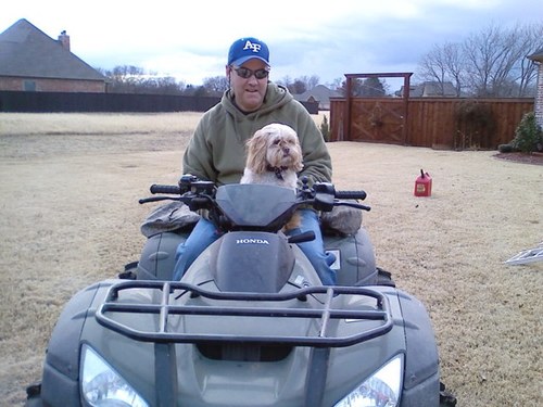 Ovie26163101's profile picture. 