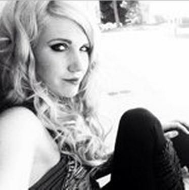 I'm 1/5th of @mysatelliteband Musician. Photographer. Merchandise / Social Media Manager. I love my boyfriend @JameVegas so much ♥
