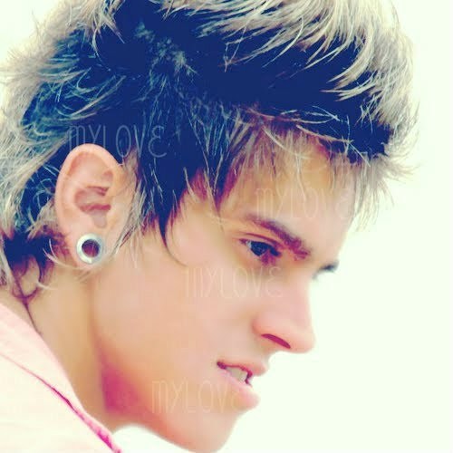 Fã clube destinado ao Thomas Alexander, baterista da banda Restart. Por: @pqpjubz e @bcunhas. Mod : @smiletherestart Since: 21/05/2011.