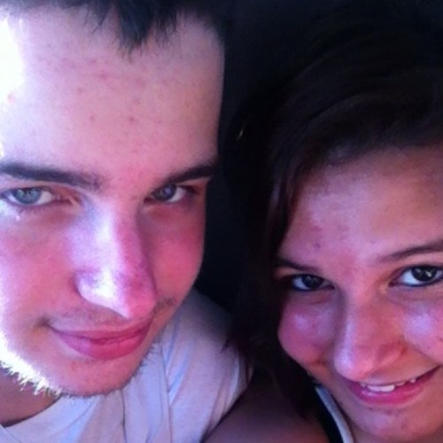 Corny_Loves_BTR's profile picture. I'm me, that's all I am, that's all I ever will be. Chapparells and music are my life. You get in the way, I cut you :)