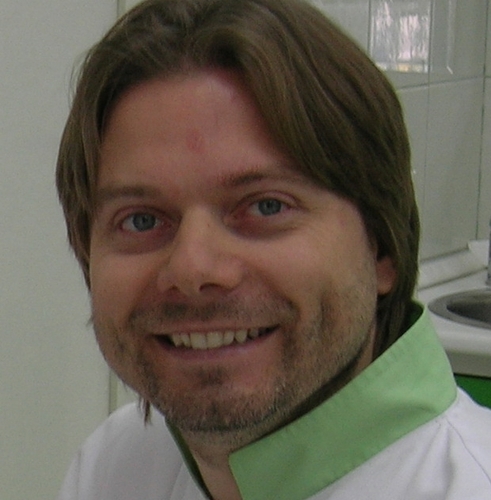 Главный врач Семейного стоматологического центра Диал-Дент