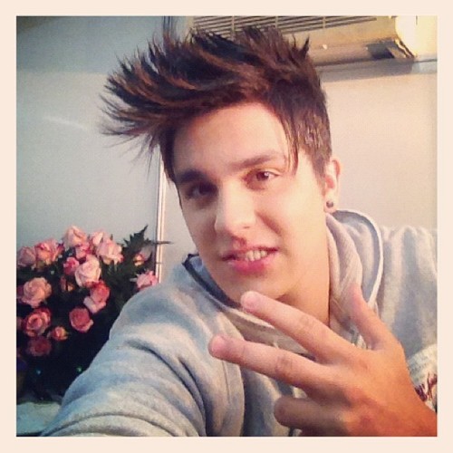 Since 11/01/2012  Presidente: @Leticiawendt_  Vice: @ThataWendt OFICIALIZADO 08/06/2012 , Espero o tempo que for pra no final agente ficar juntos @LuanSantana ♥