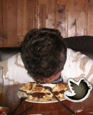 I like to sleep, eat, and then some..☣ 2