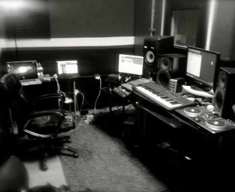 makin my way through the industry nothin or no one will stop me.