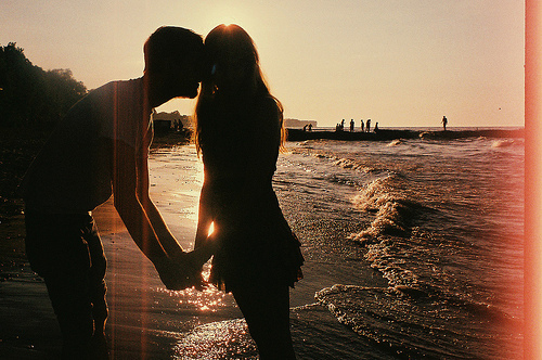 FOLLOW ME AND I FOLLOW YOU BACK !