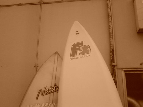 old_wsf_hiro's profile picture. IT業界で働いてます。趣味は週末に子供達と車で遊びに出かけること。
 丘に上がってしまった元ウィンドサーファー。話変わって愛機はGalaxy Z Flip6。愛筆はPelikan 200 cognac(M), M605(F)、M800(B)、PARKERソネット(M)、PILOTエラボー(SF)。愛車はTWINGO S