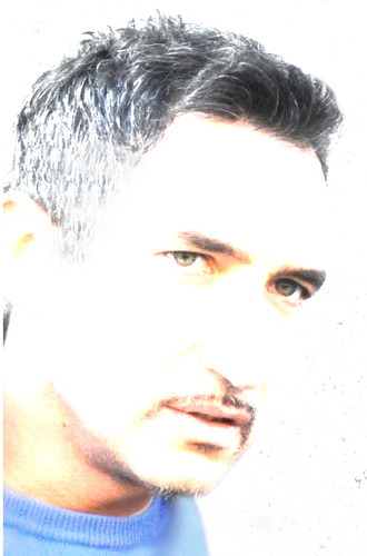 Profondamente anti-demoncratico. Non dico quello che farei ma faccio quello che dico.