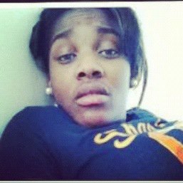 BornBROKE'CameUpRICH #TeamDominican ,#TeamSINGLE , #TeamGreenEyes , #TeamPretty .. RIP Big Bro @TalkInDaMike Fam&Money Over EVERYTHING