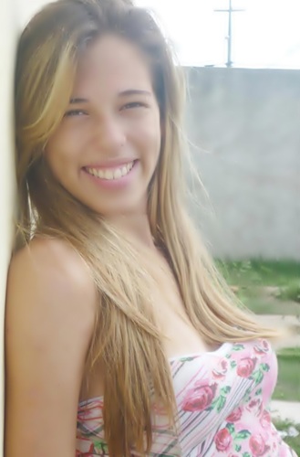 Eu me irrito quando tenho que escrever minha descrição.