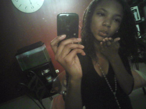 i can sing,dance,do makeup,cook,and clean