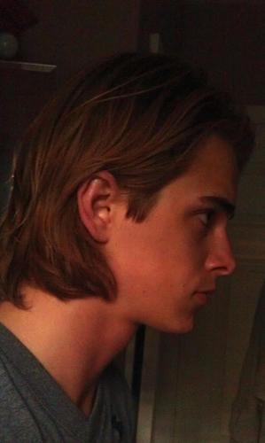 Johnny88's profile picture. Television off, Party on