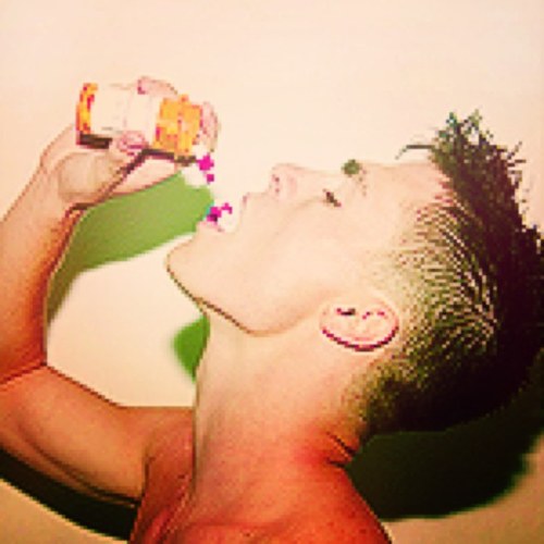 FuckMeQueenvato's profile picture. hi.