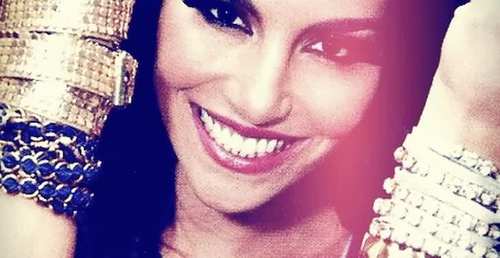 (30/04/12)Fiz esse fc da Mel Fronckowiark porque eu adimiro muito ela e eu amo ela de mais !! Te amo de montão!