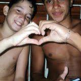 futebol, pizza, praia, parceria