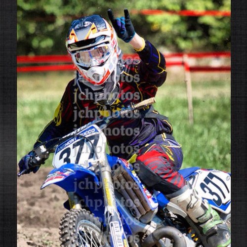 AZucco377's profile picture. goin for it. if you dont like it they made the unfollow button for you. hardoooooo