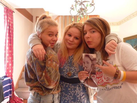 UnorthodoxFML. Katie, Rachel, Lucy and Annie. We do some pretty cool stuff on youtube, check it out http://t.co/P7DVGz3GIF