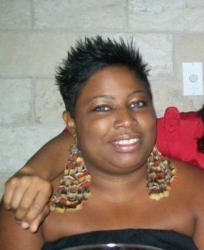 artisticxsorees's profile picture. 