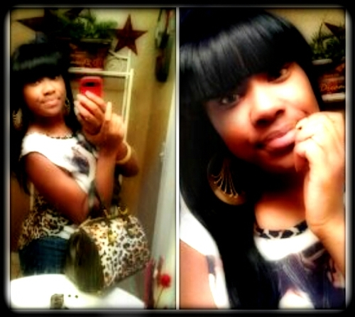Dezzy_BadAxx's profile picture. I Keeps It Real Regardless !...TeamTOOpretty ! , TeamSINGLE , !... !**.....I Love Cheerleading &'d Singin ! :) .. Follow Me '&'nd Ill Follow Back .