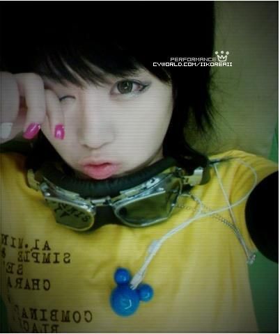 อี ฮยอนจู หรือ มิกิ ค่ะ มิกิมาจากดาวอังคาร *0* มาเรียนภาษาต่างดาวกับมิกิไหม? มิกิไม่คิดเงิน ฟอลกันเข้ามาสิ *ล่ายมนต์* JUSTBOT 120705