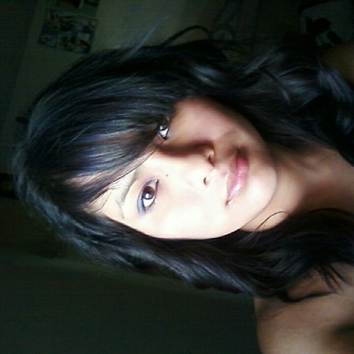 Hey whts crackin? (: well my name is Mariela. I was born in the 90's. & i have a big passion for music(: @ilovetmills @emblemthree @iamblackbear @theweekend