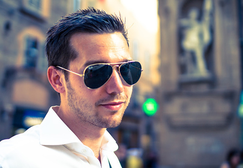 Enthusiastic about all things market related and an avid observer of emerging financial technologies.