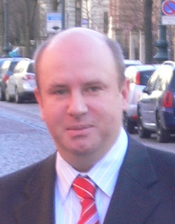 mkponlinemoney's profile picture. 