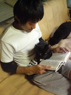 p415now's profile picture. 猫と嫁に囲まれた自由な生活☆